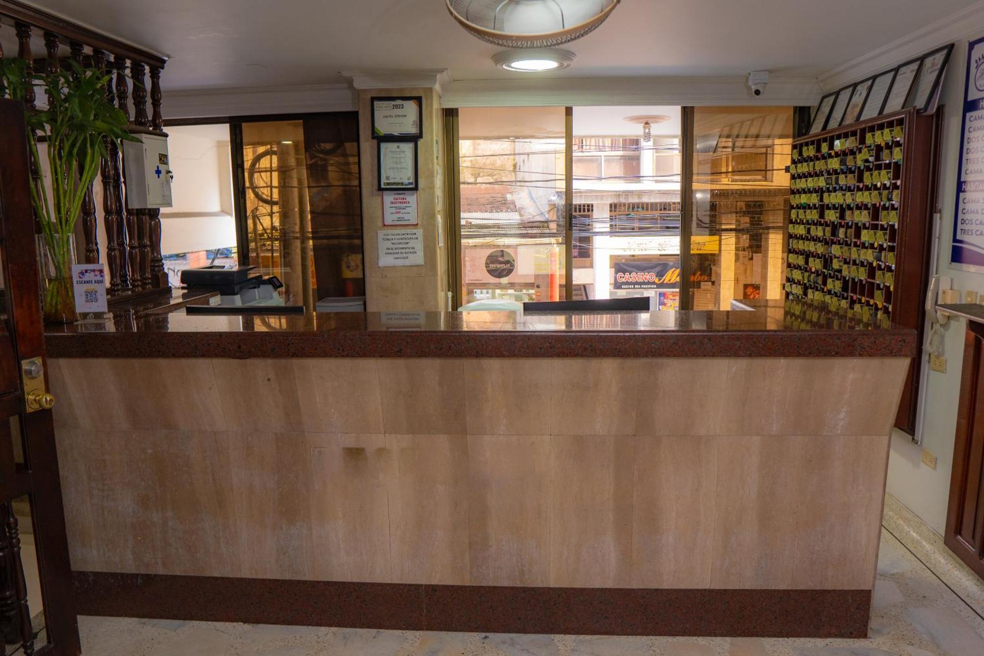 Hotel Steven Buenaventura Zewnętrze zdjęcie