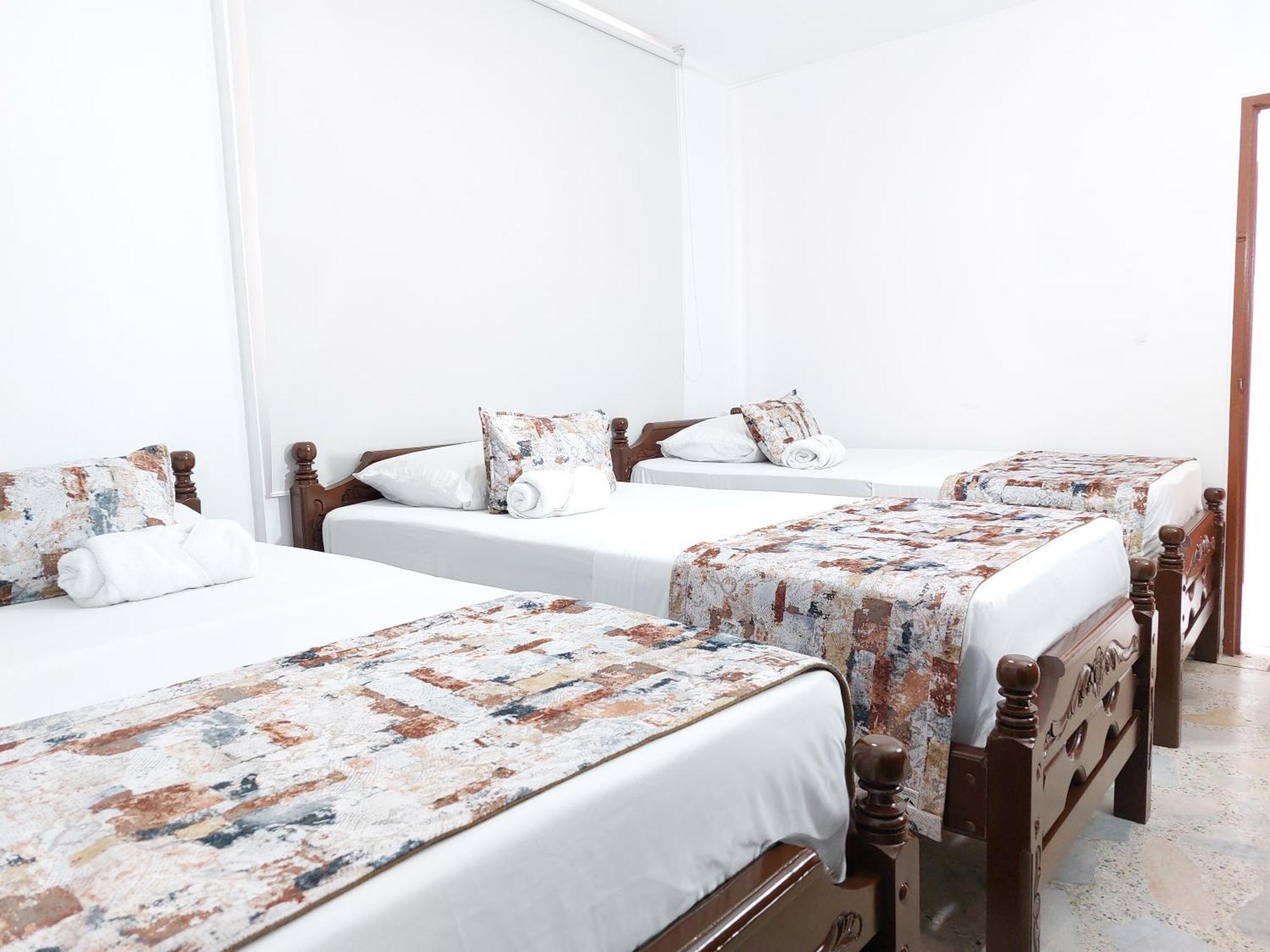 Hotel Steven Buenaventura Zewnętrze zdjęcie