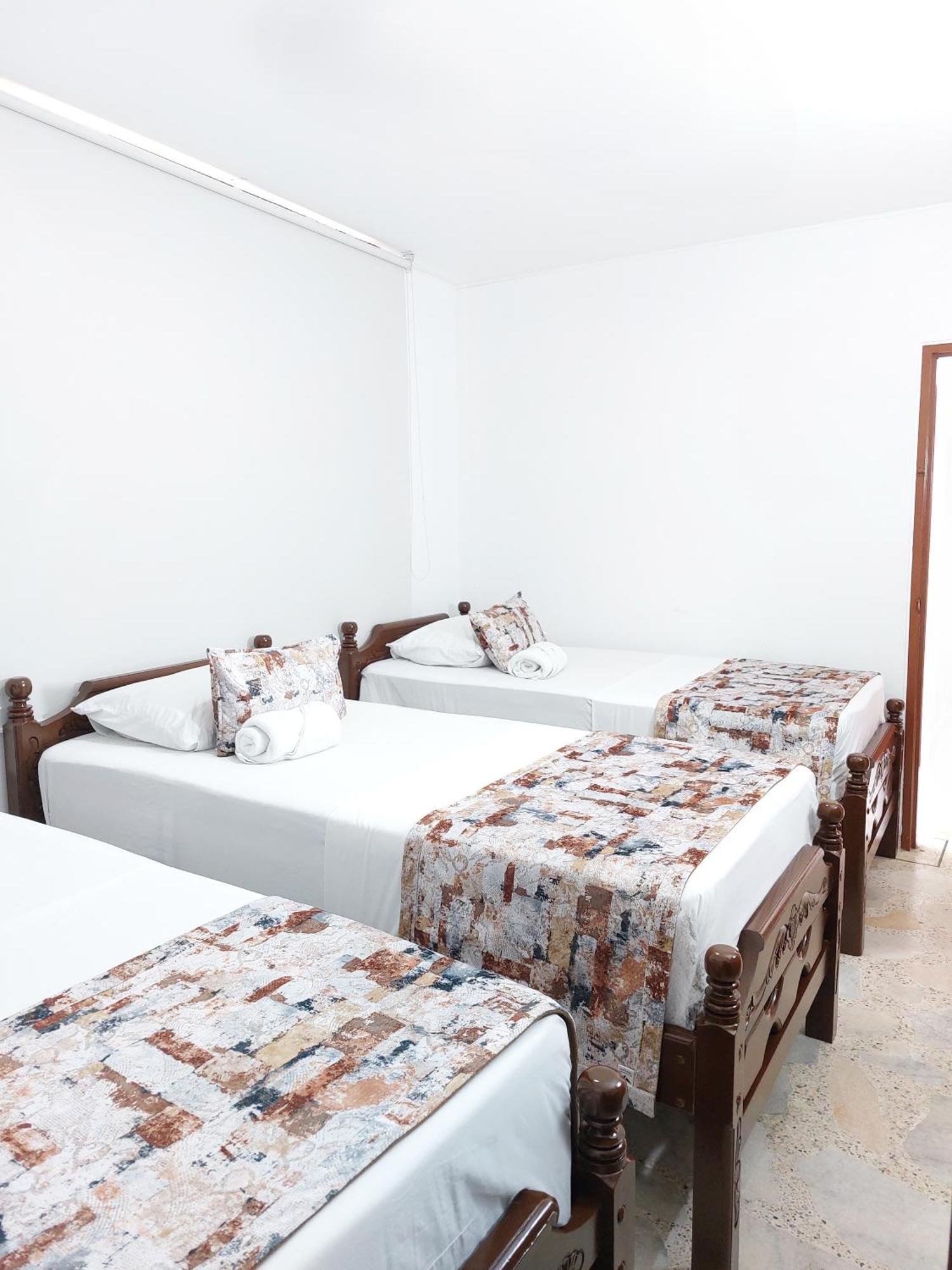Hotel Steven Buenaventura Zewnętrze zdjęcie